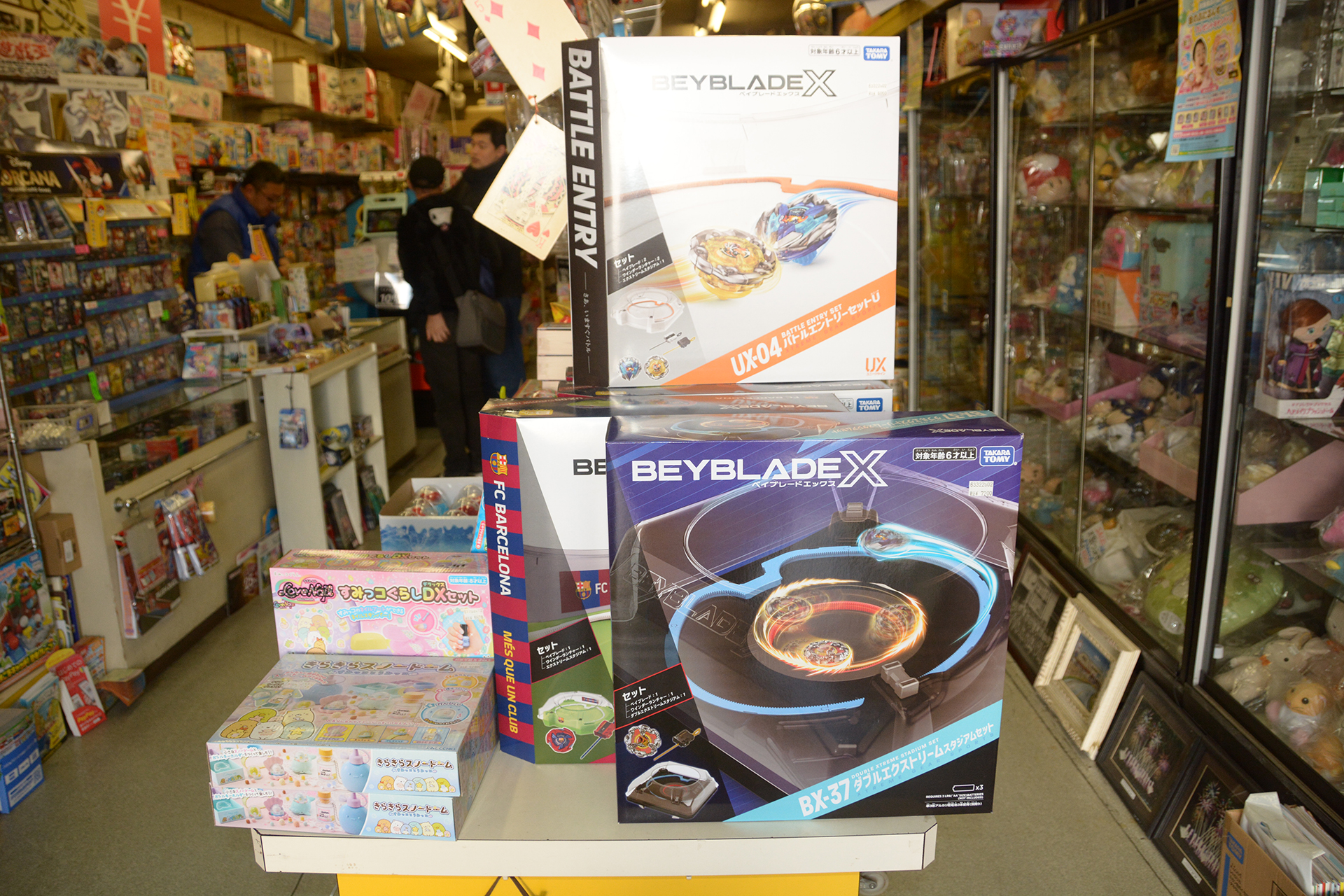 「BEYBLADE X」も専用コーナーを作り販売