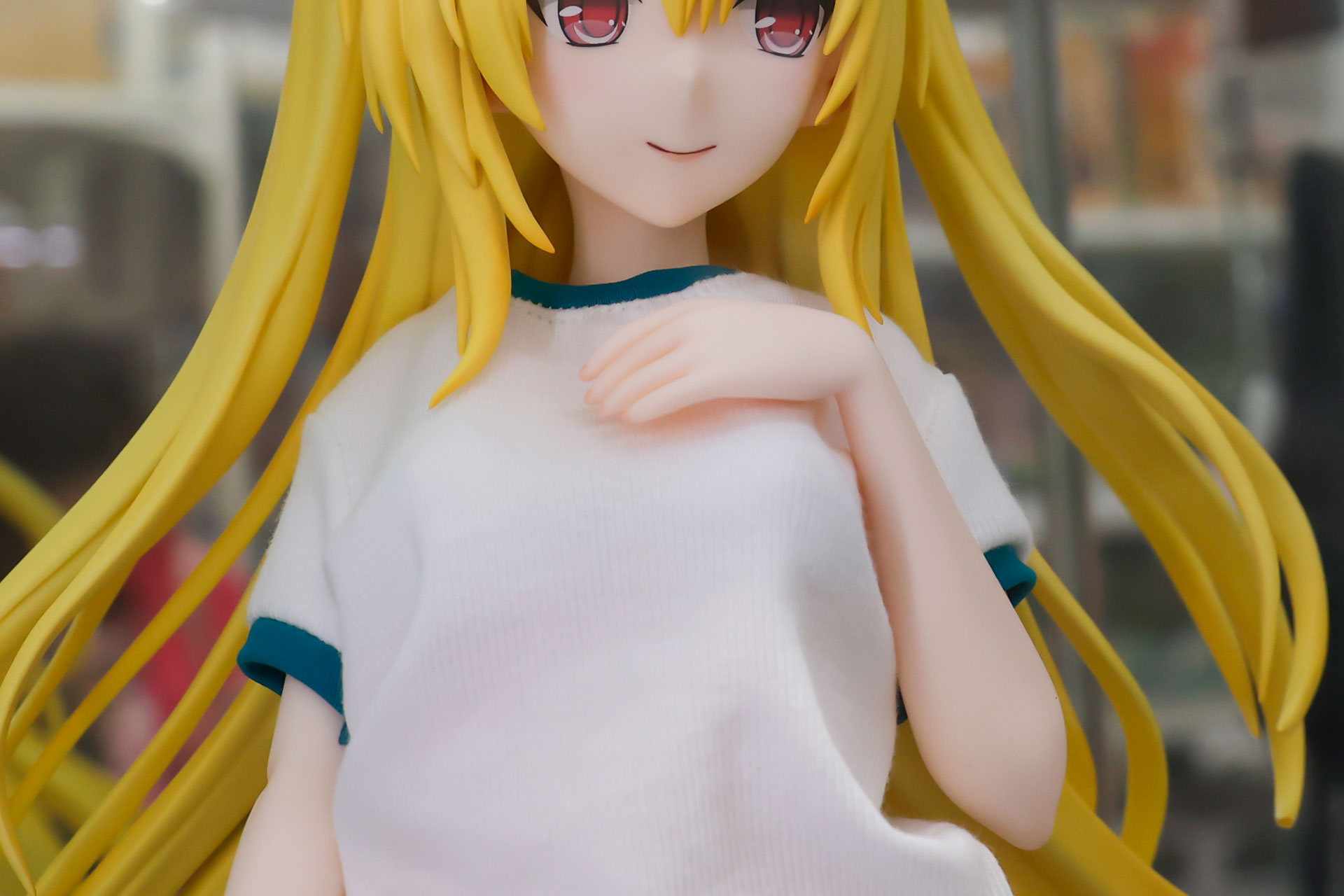 体操服部分は布製だ