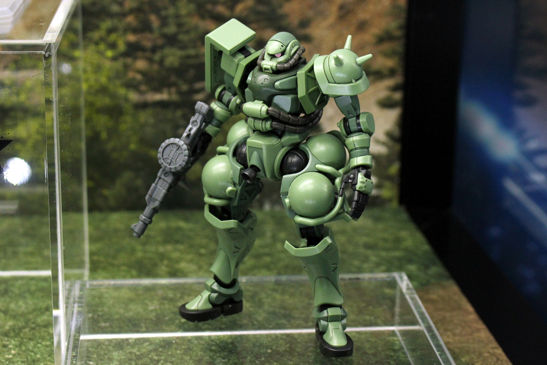 「HG 1/144 ザク(GQ)(仮)」。発売日、価格は未定