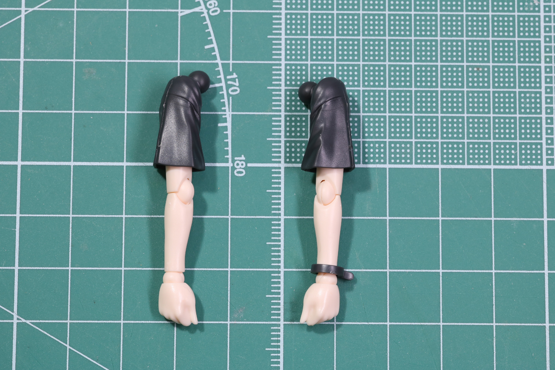 腕部組み立て