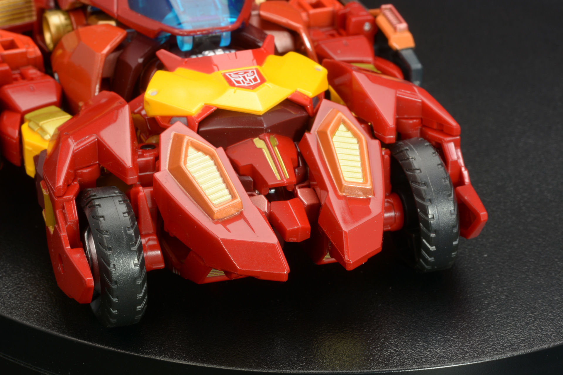 悪路もしっかり食いつきそうなタイヤ