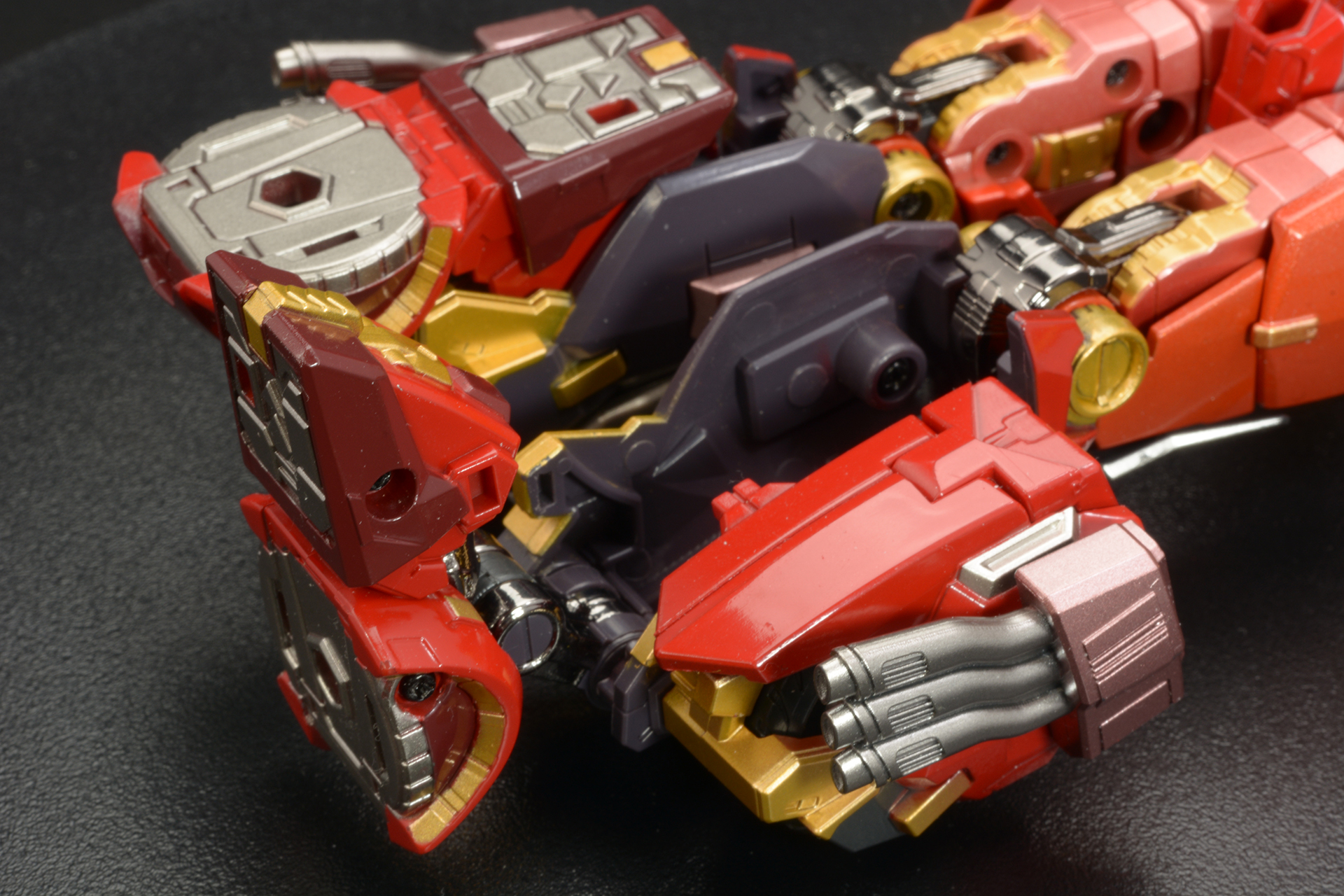 足首部分を引き出す