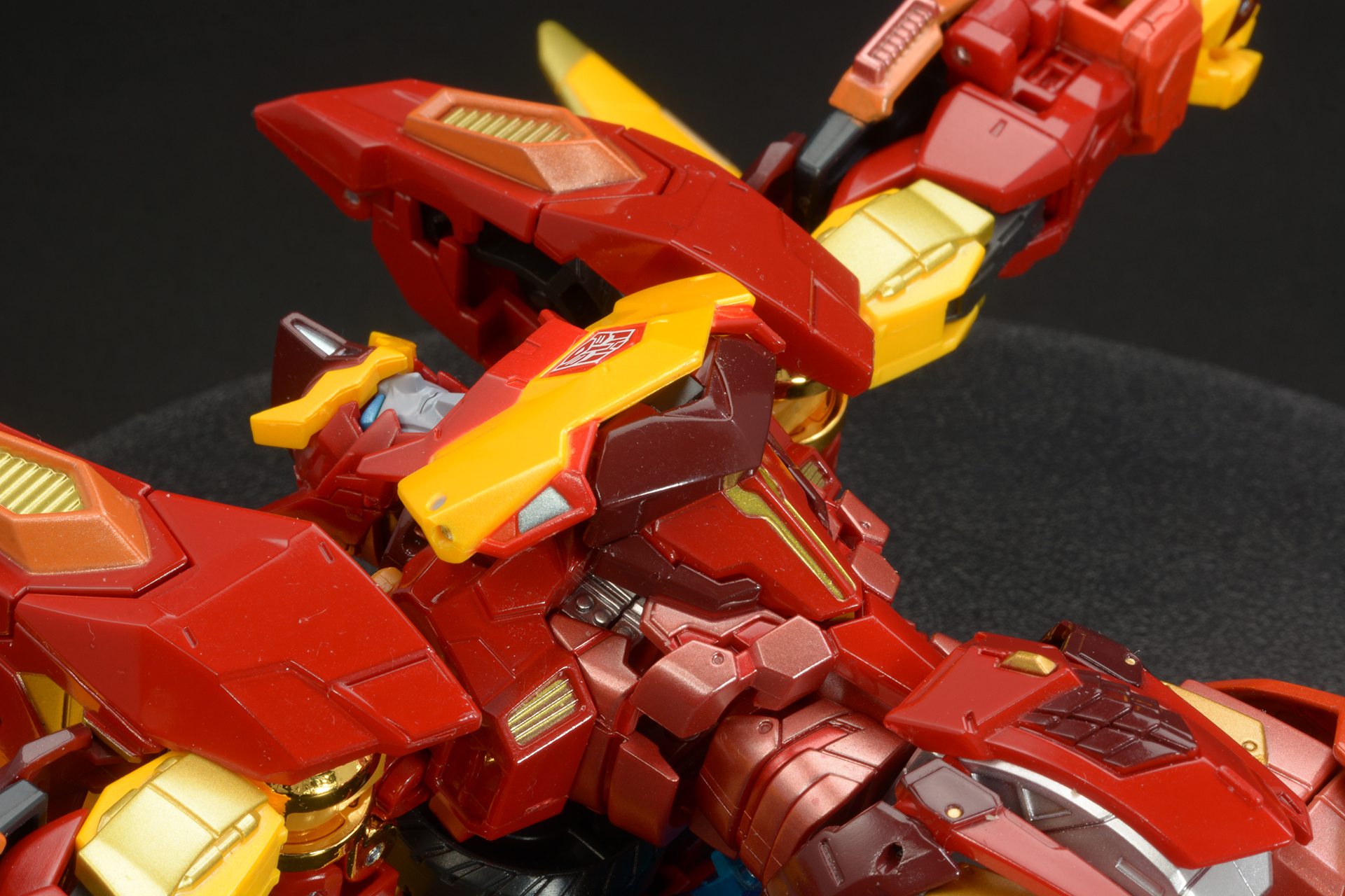 腹ブロックなどの位置を決めしっかり接続する