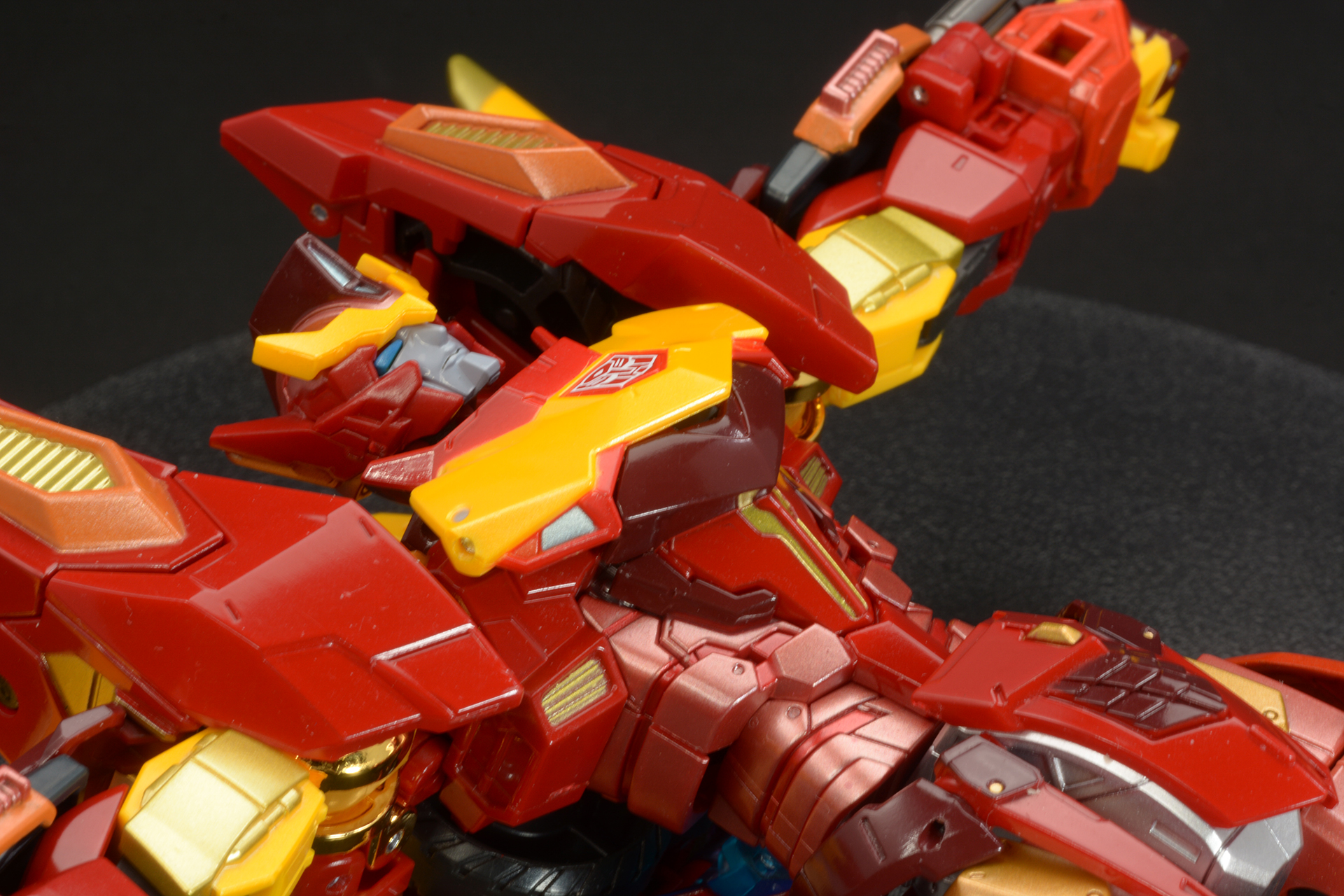 腹ブロックなどの位置を決めしっかり接続する