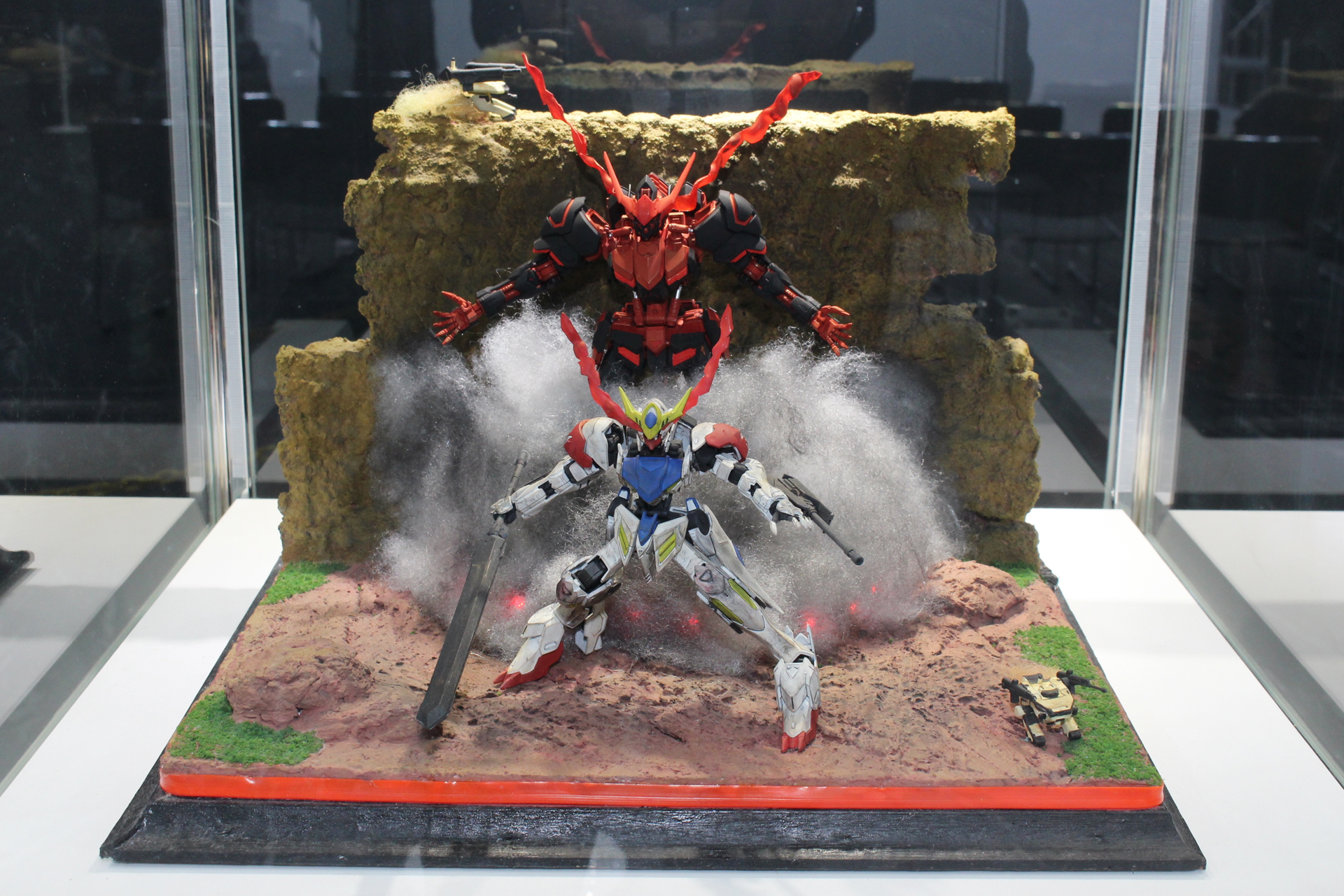 フィリピン／The Power of Cursed Gundam／Gabrielle
