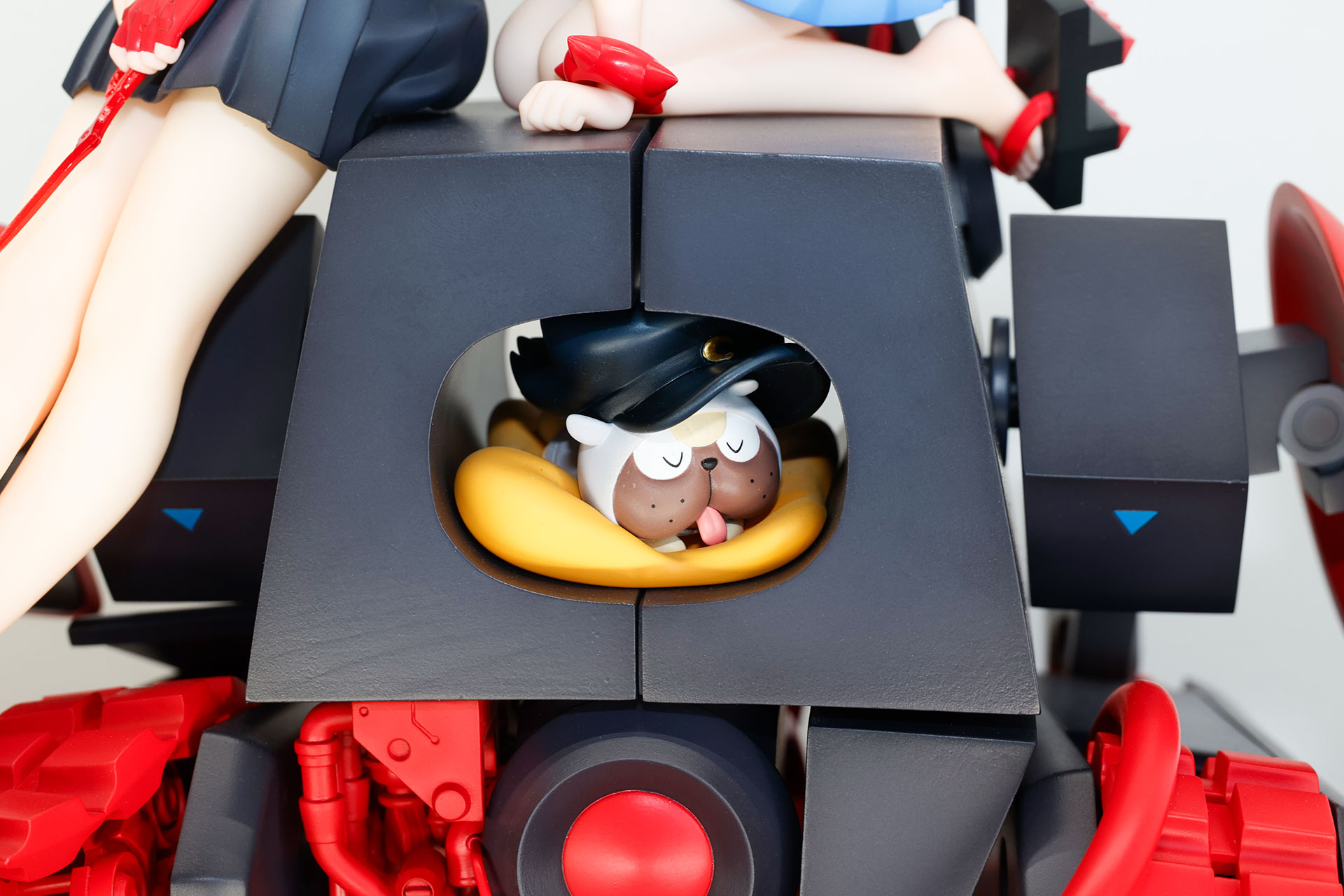 DTRの中央にはガッツの姿も！