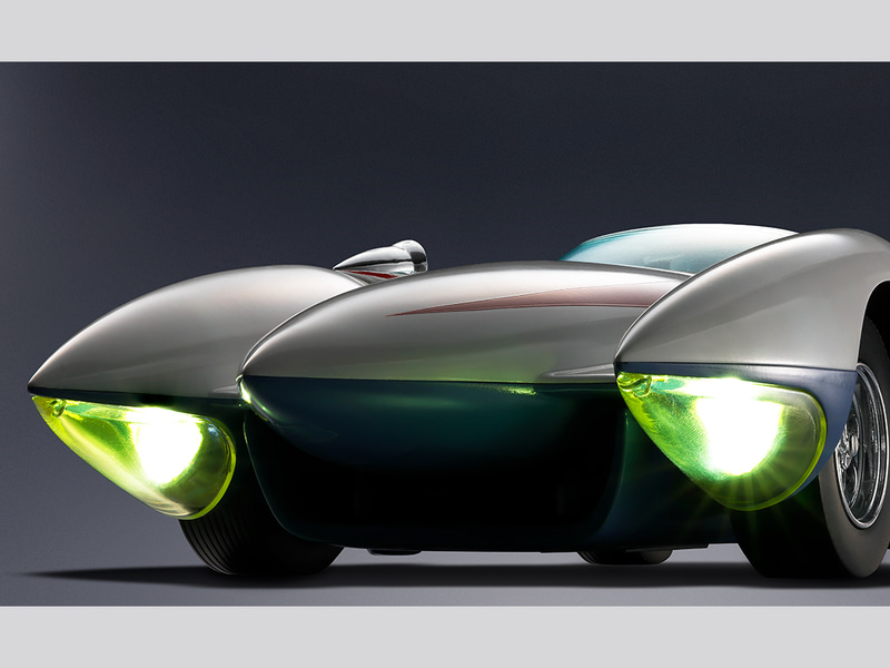 暗闇を照らす暗視装置が「イブニングアイ」。電源とLEDが内蔵されており、ヘッドライトが点灯する