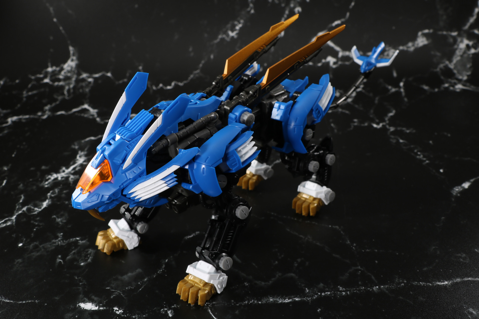 「RMZ-001 ブレードライガー」