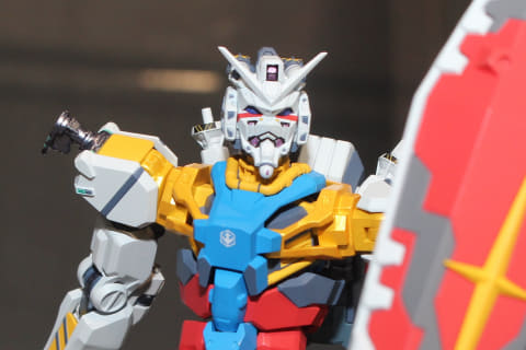 特別企画】「METAL ROBOT魂＜SIDE MS＞」で「赤いガンダム」と「白い
