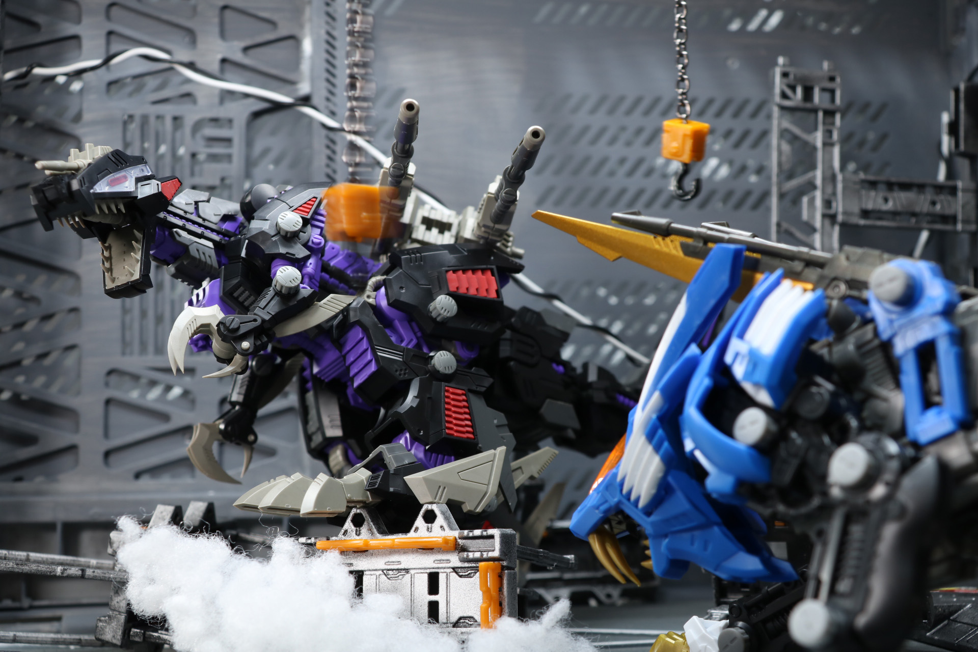 それに呼応してジェノザウラーが目覚める