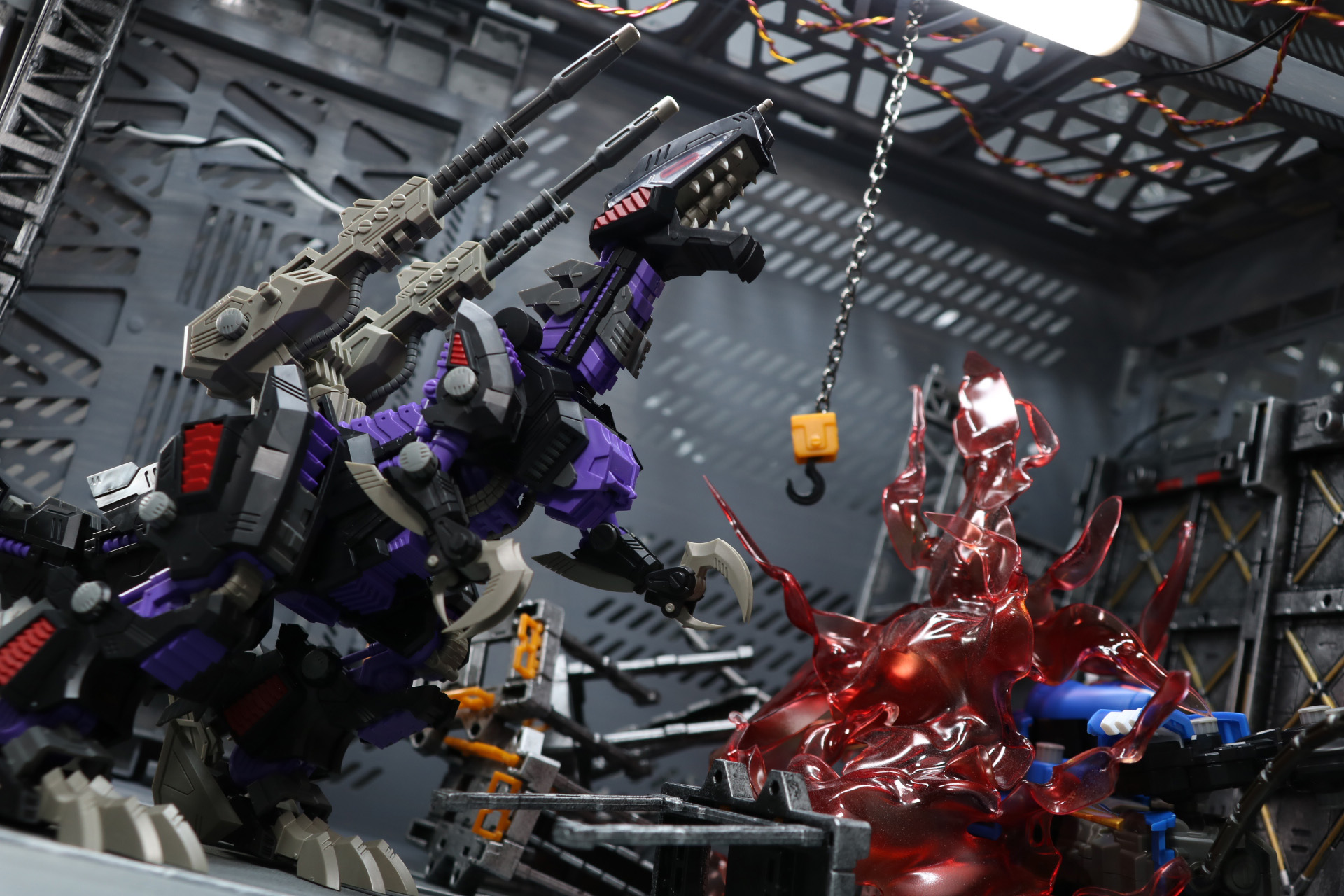 凶悪な力でブレードライガーを破壊する