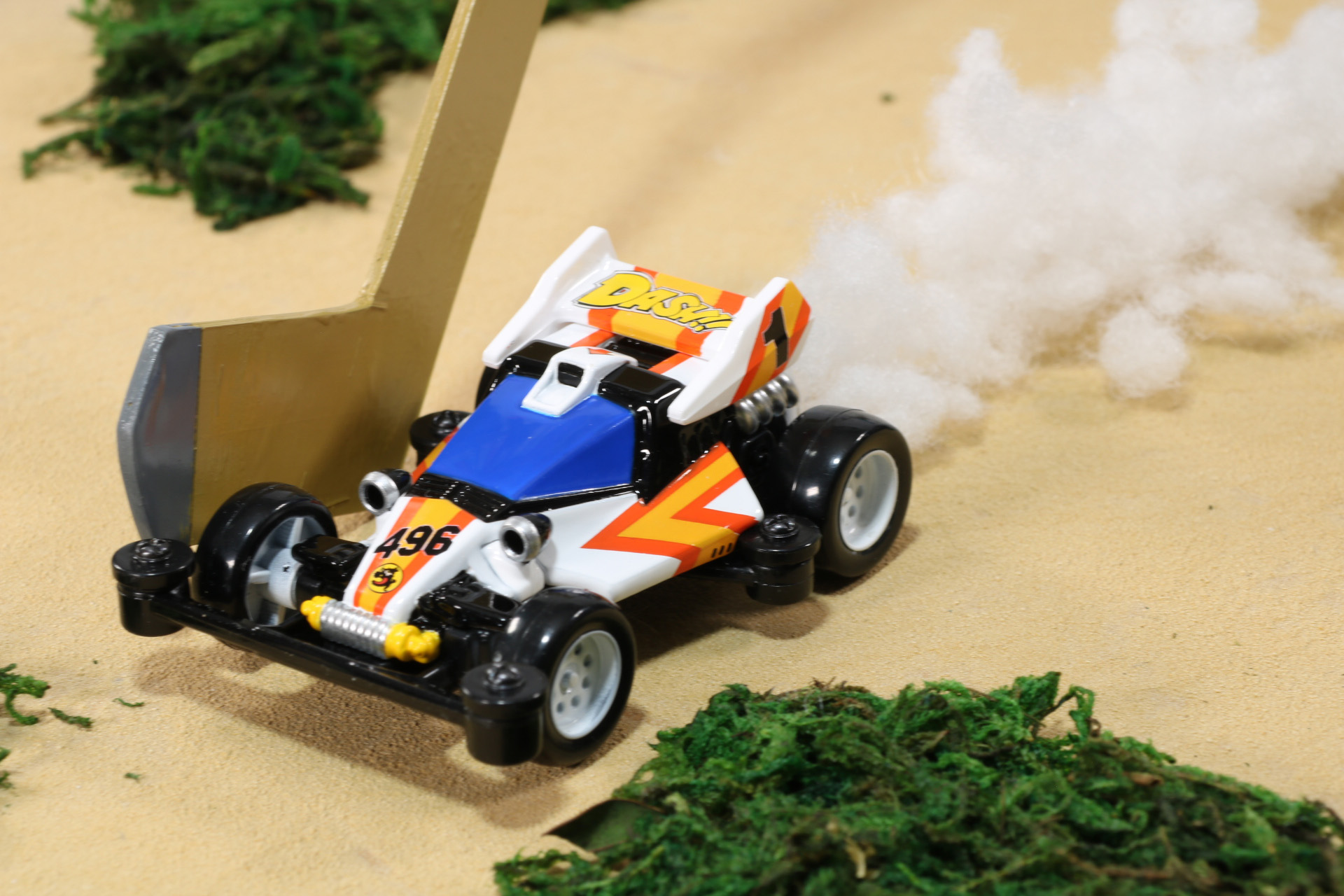 どんなコースもセッティングを調整し、四駆郎のアイデアで切り抜ける