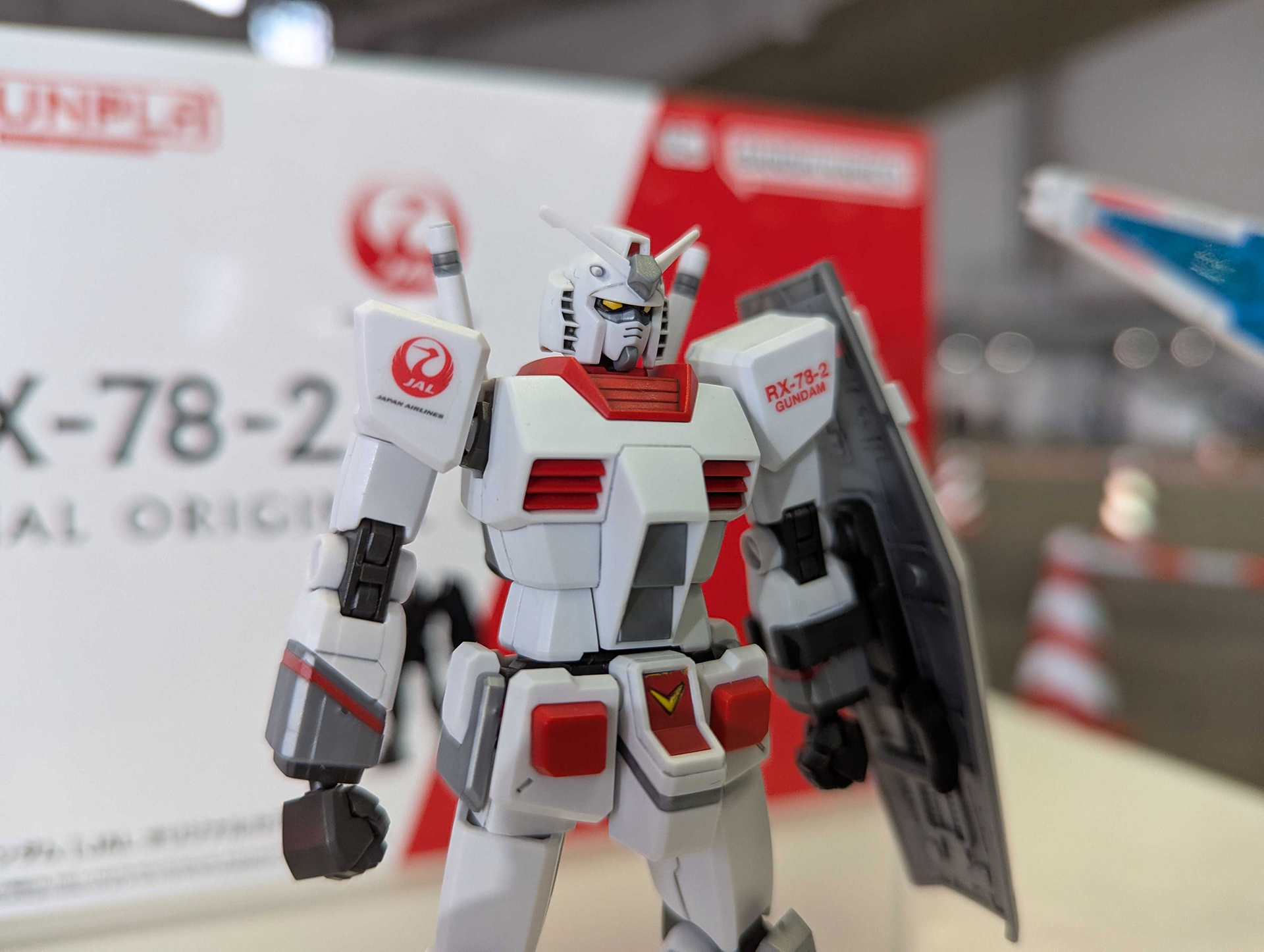 EXPO2025 1/144 RX-78F00/E ガンダム（EX-001 グラスフェザー装備）[JALスペシャルパッケージVer.]
