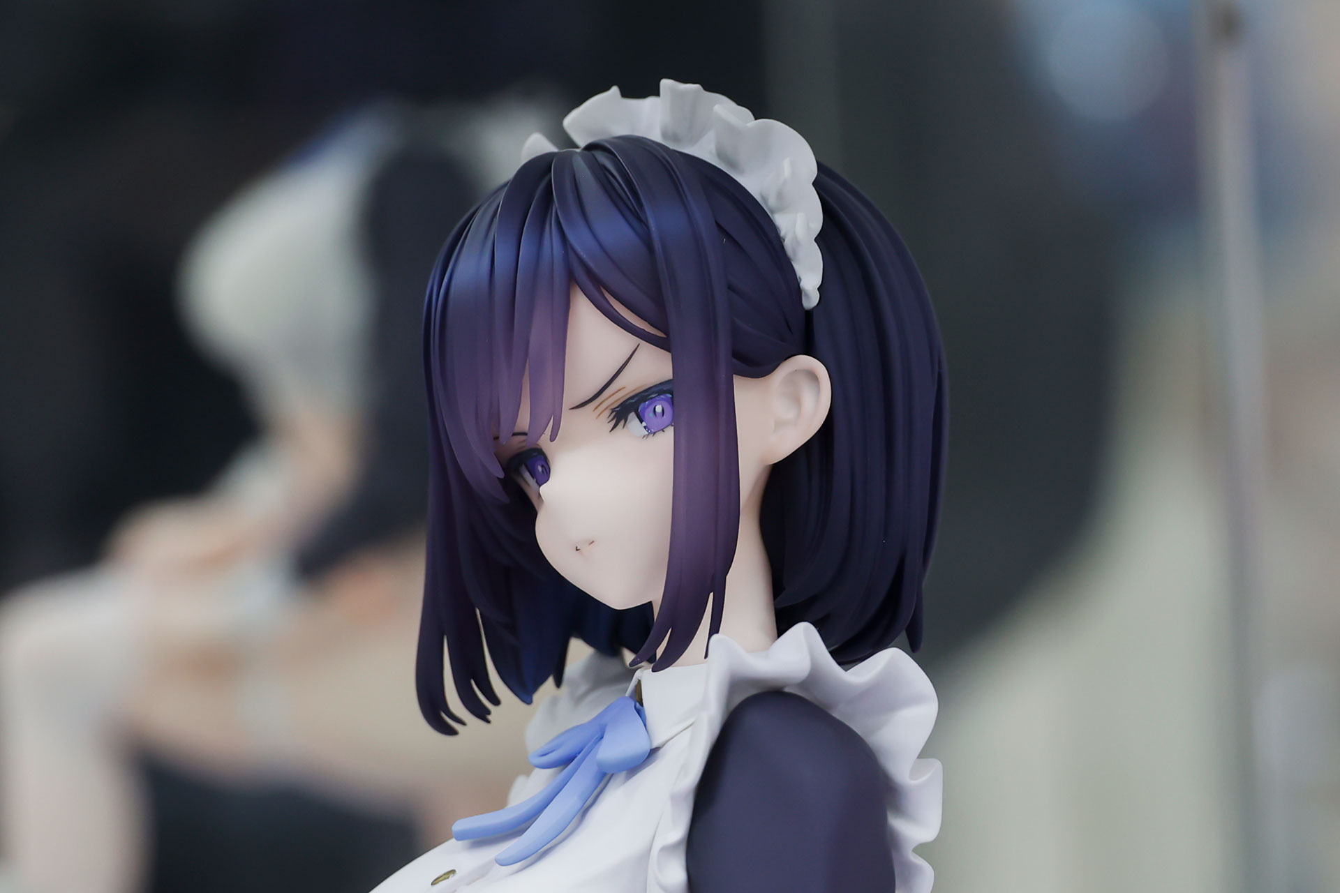 髪はクリアパーツで透き通って見える