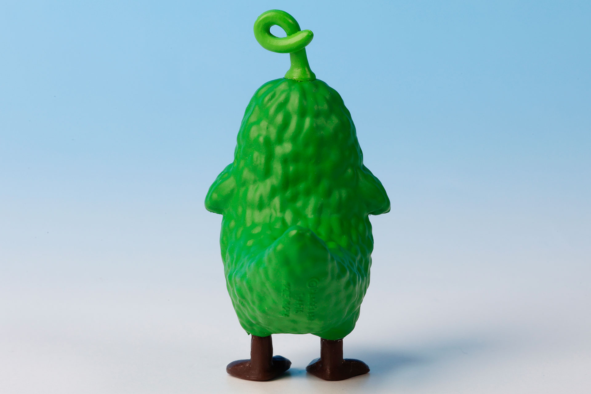 このまま植物として生えていそうである