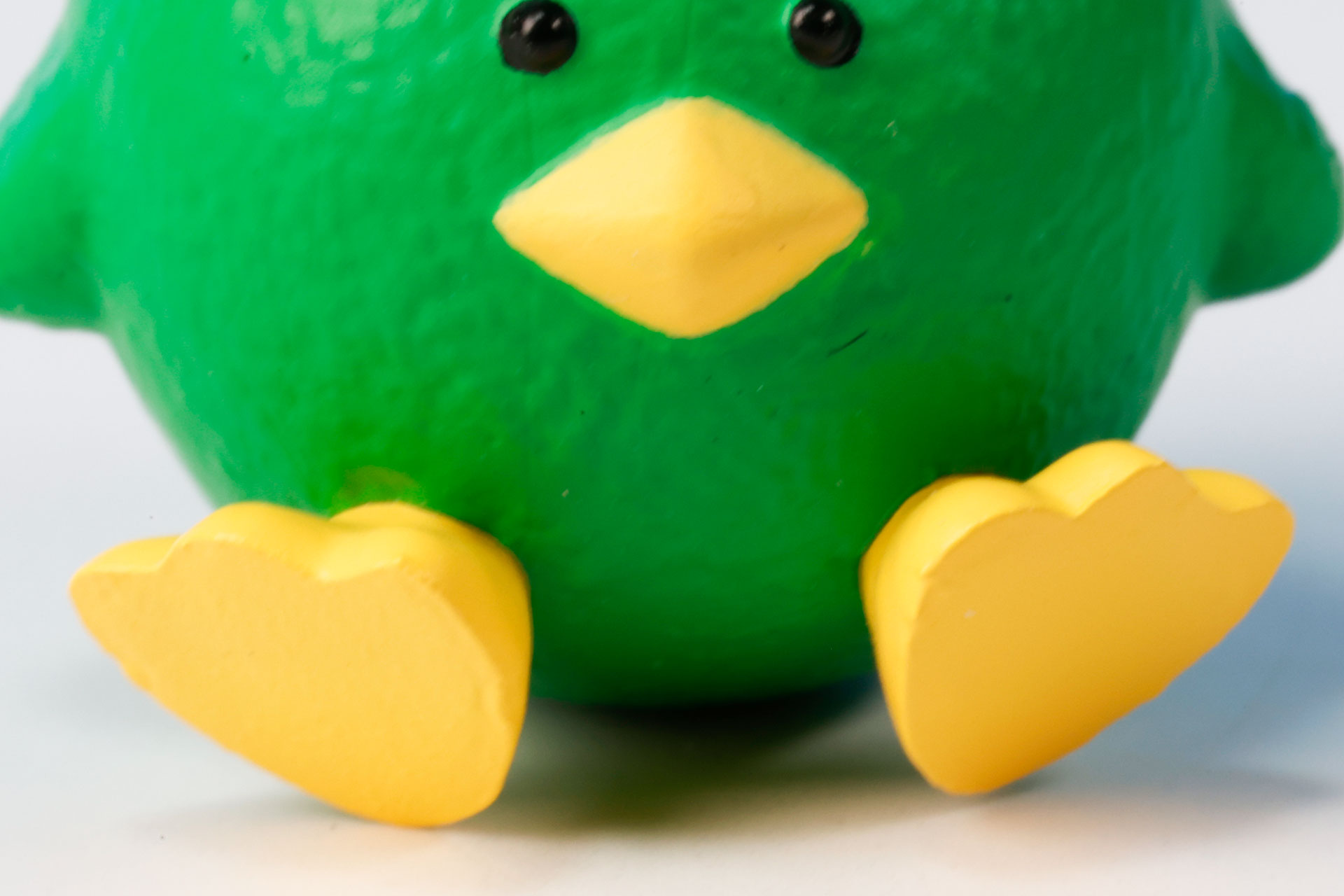 足は結構大きめ