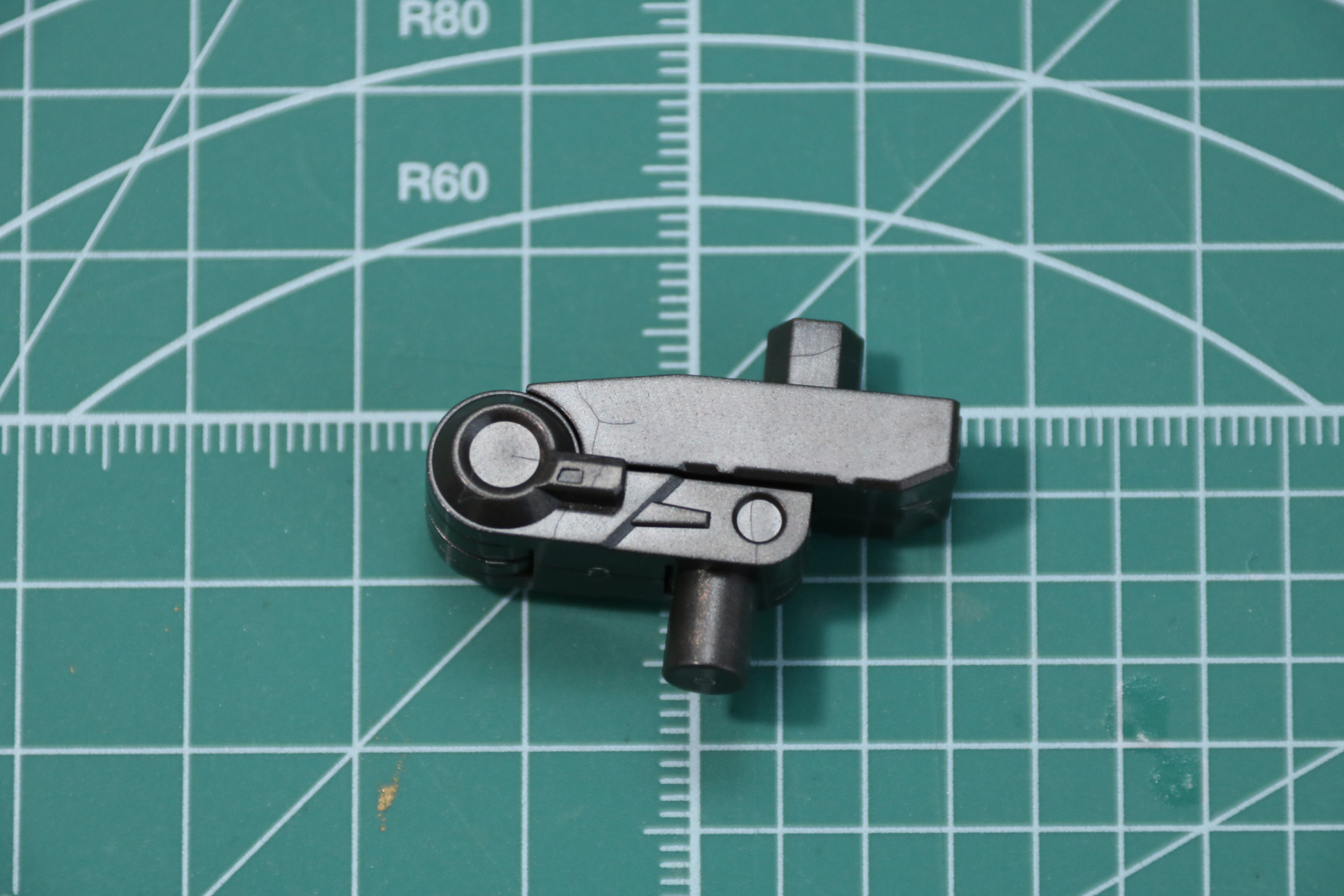 腰部ジョイントの組み立て