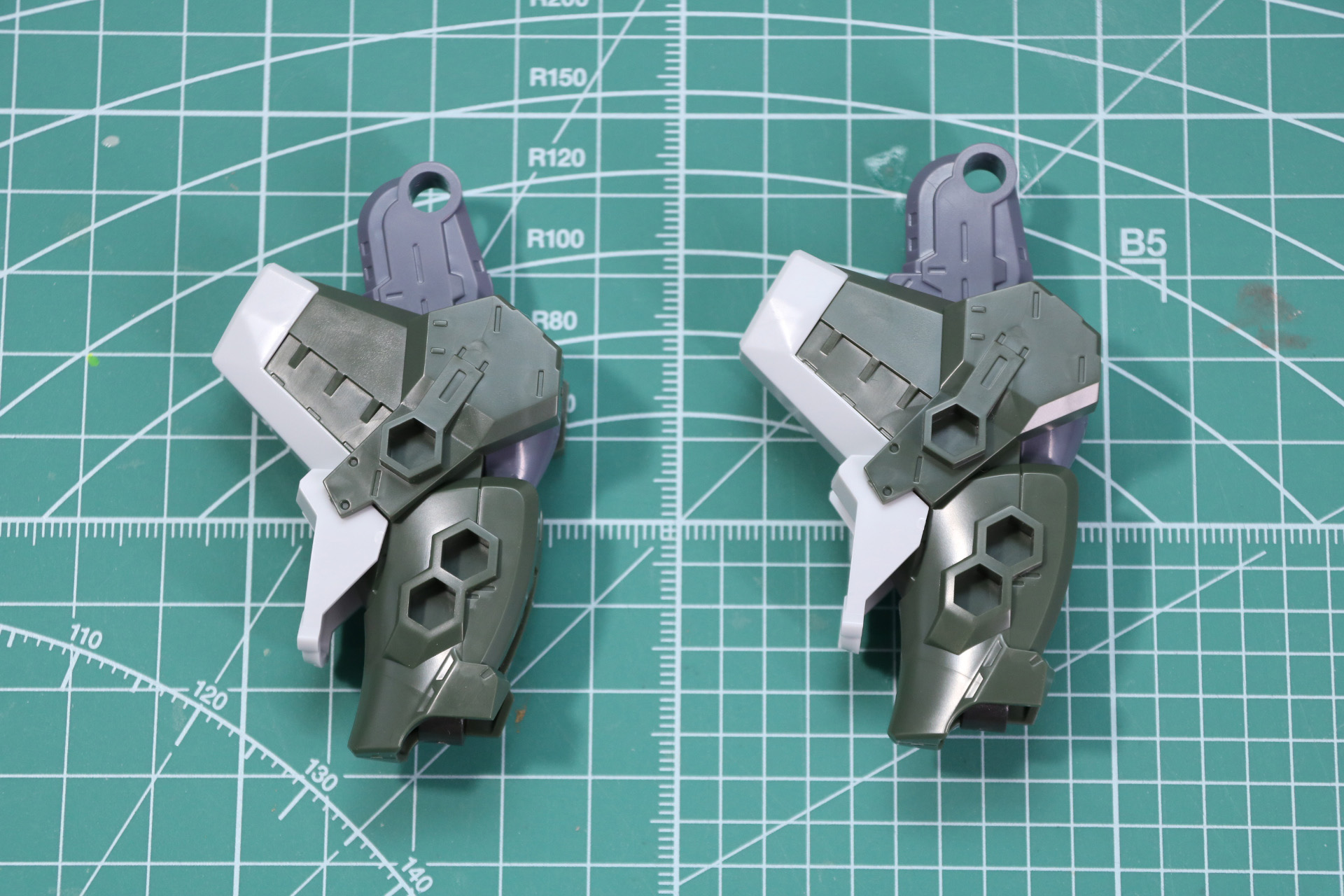 下腿部の組み立て