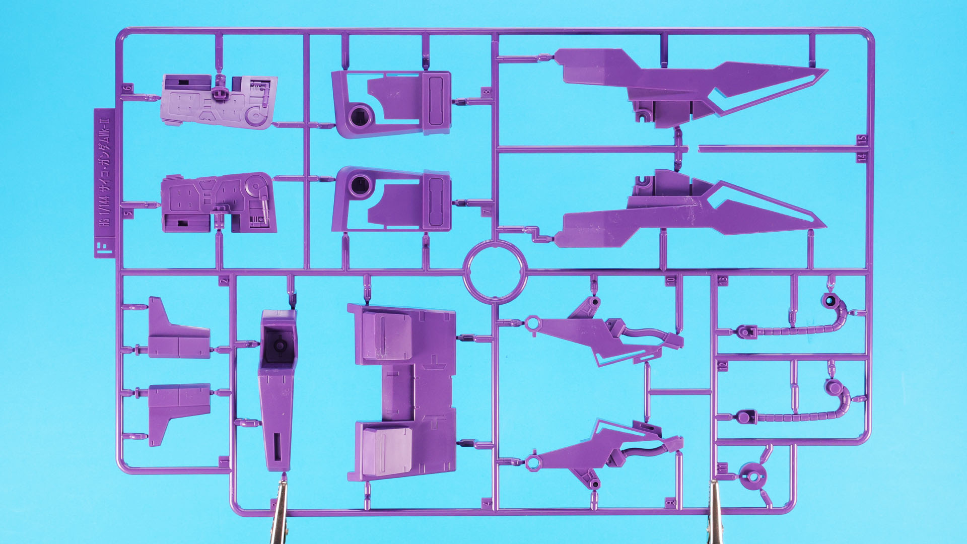 F:主に装甲パーツ