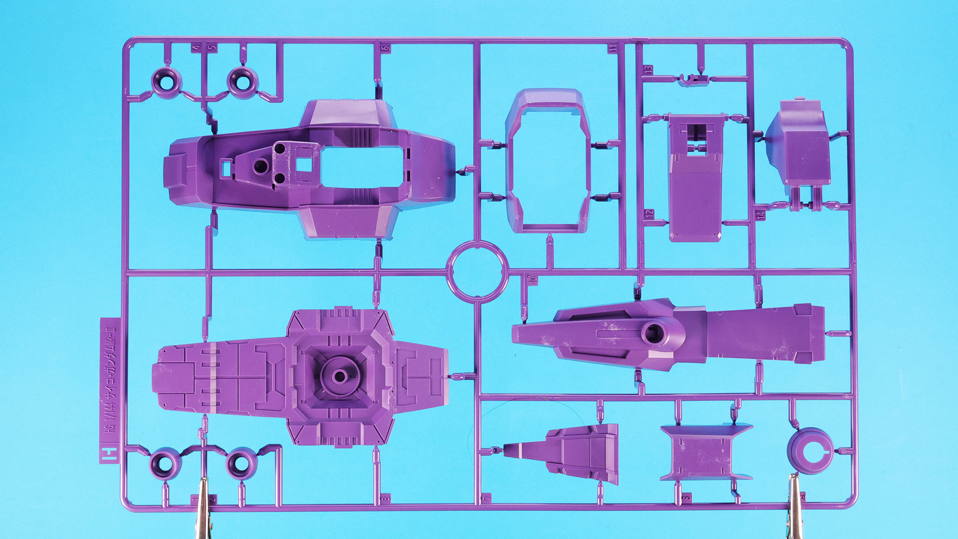 H:主に脚部パーツ