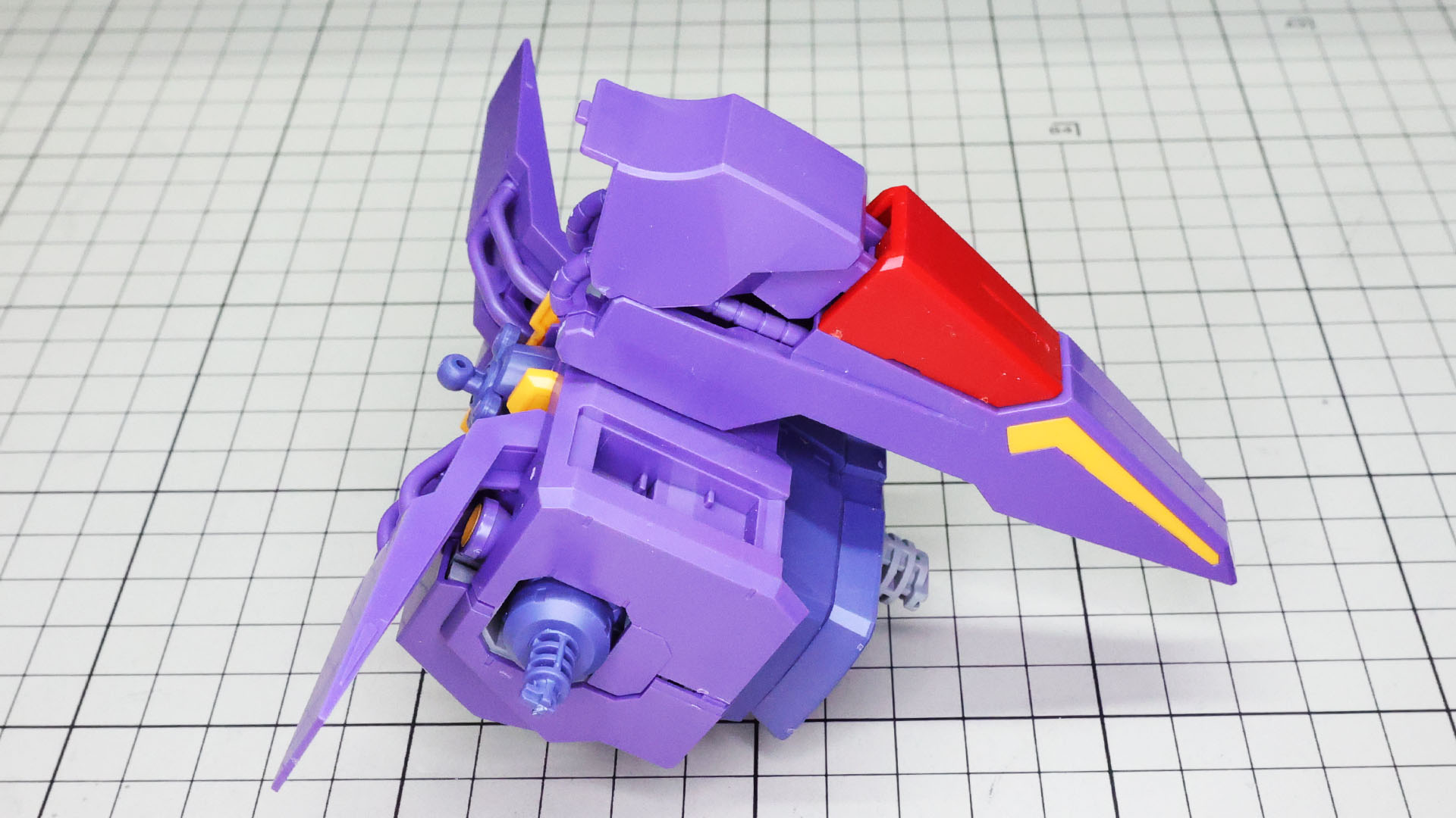 組みあがったカバー。存在感たっぷりです！