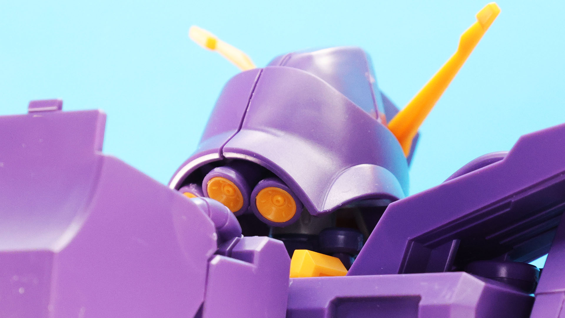 素晴らしいディテールとギミックが各所に見られます