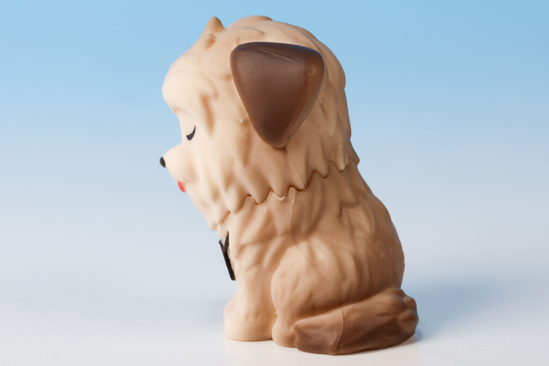 ふさふさとした毛も見事に表現されている