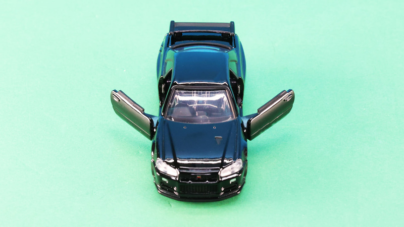 アクション：左右ドア開閉