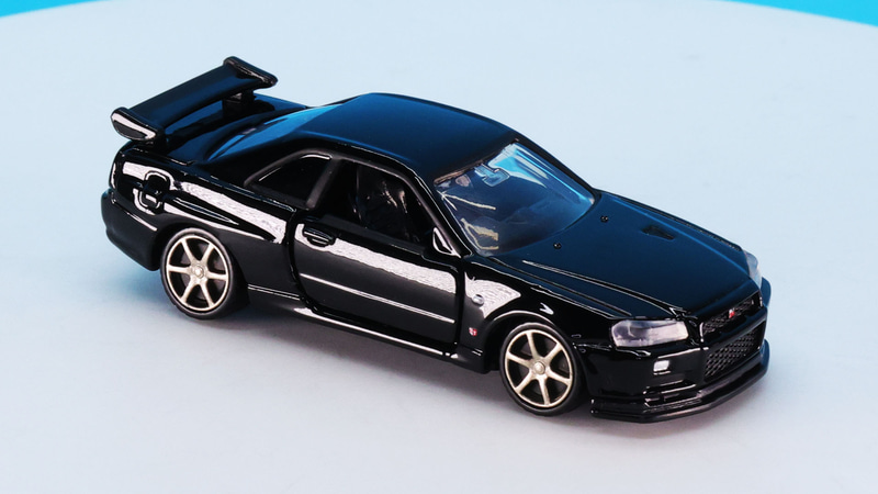 大きなリアウイングが迫力満点