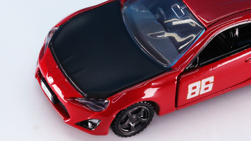 カーボンボンネット仕様かっこいい！