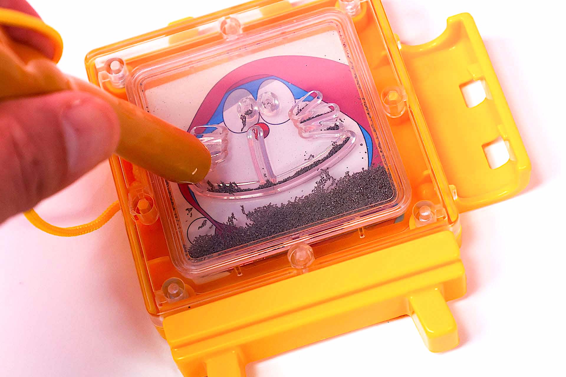 ステッキで砂鉄を誘導しよう