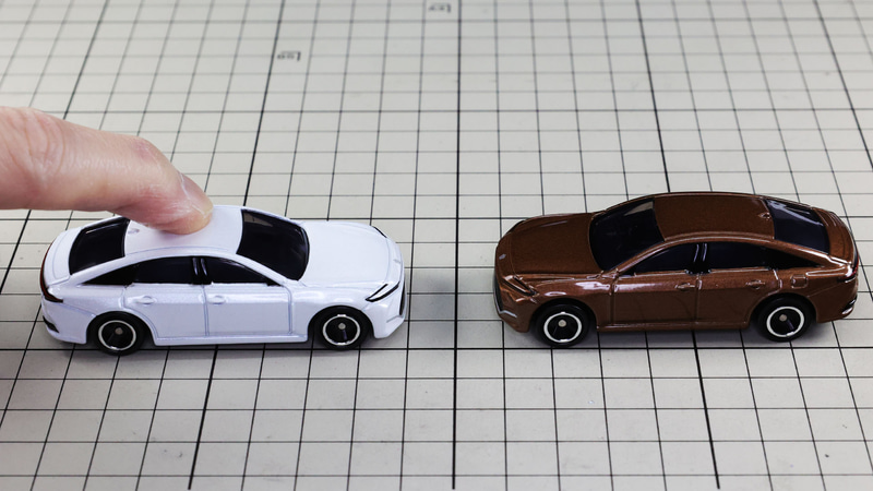 アクション：サスペンション