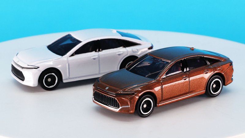 大人を魅了するトヨタのセダン、クラウン