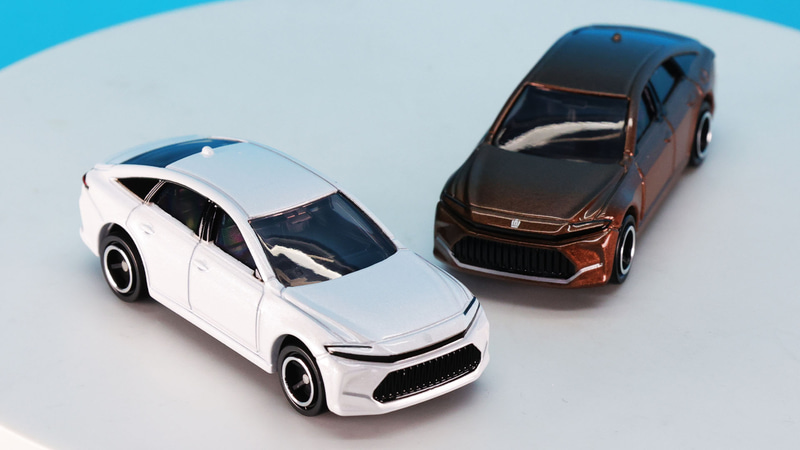 ライバルだった友人も同じく年を重ねてお互い憧れだったクラウンに乗れました