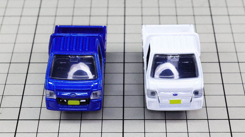 フロント：かわいさも感じられる大人気の6代目サンバートラック！