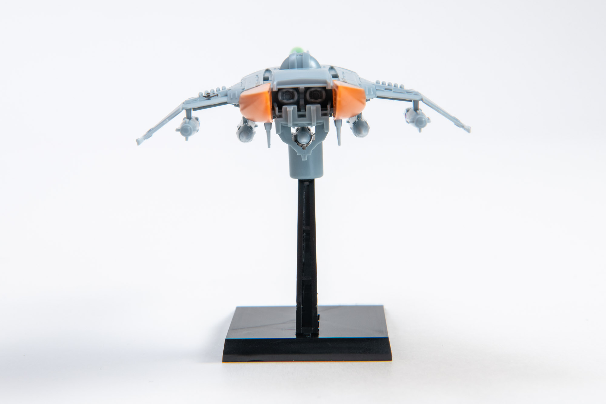 まずはコスモタイガーIIの全景。シールのディテールアップは見事だと感じた。