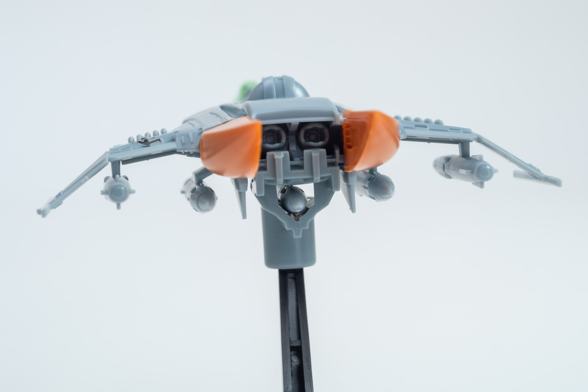 後方のブースター部分もしっかり再現！