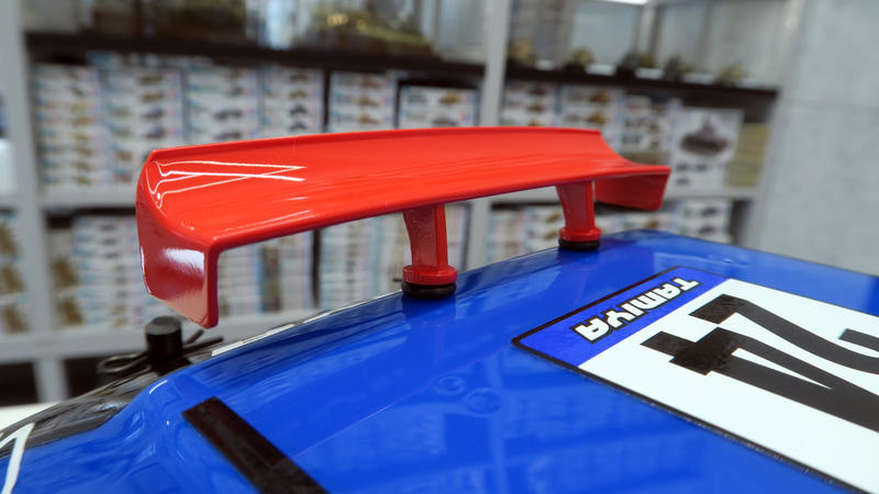 特徴的なルーフスポイラー