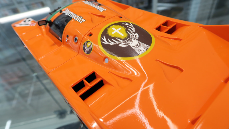 インパクトある「イェーガーマイスター」の文字と牡鹿の紋章