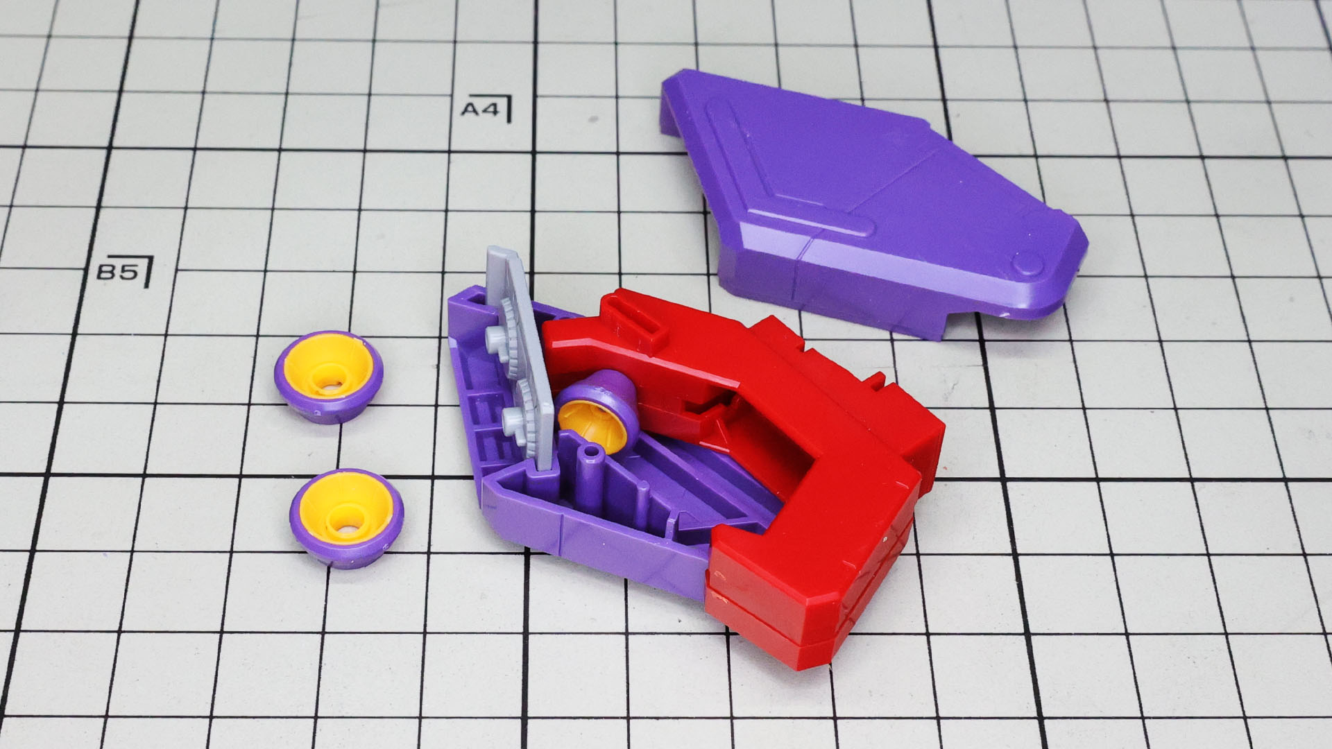 その部分にはノズルも収納され、装甲でカバーされます