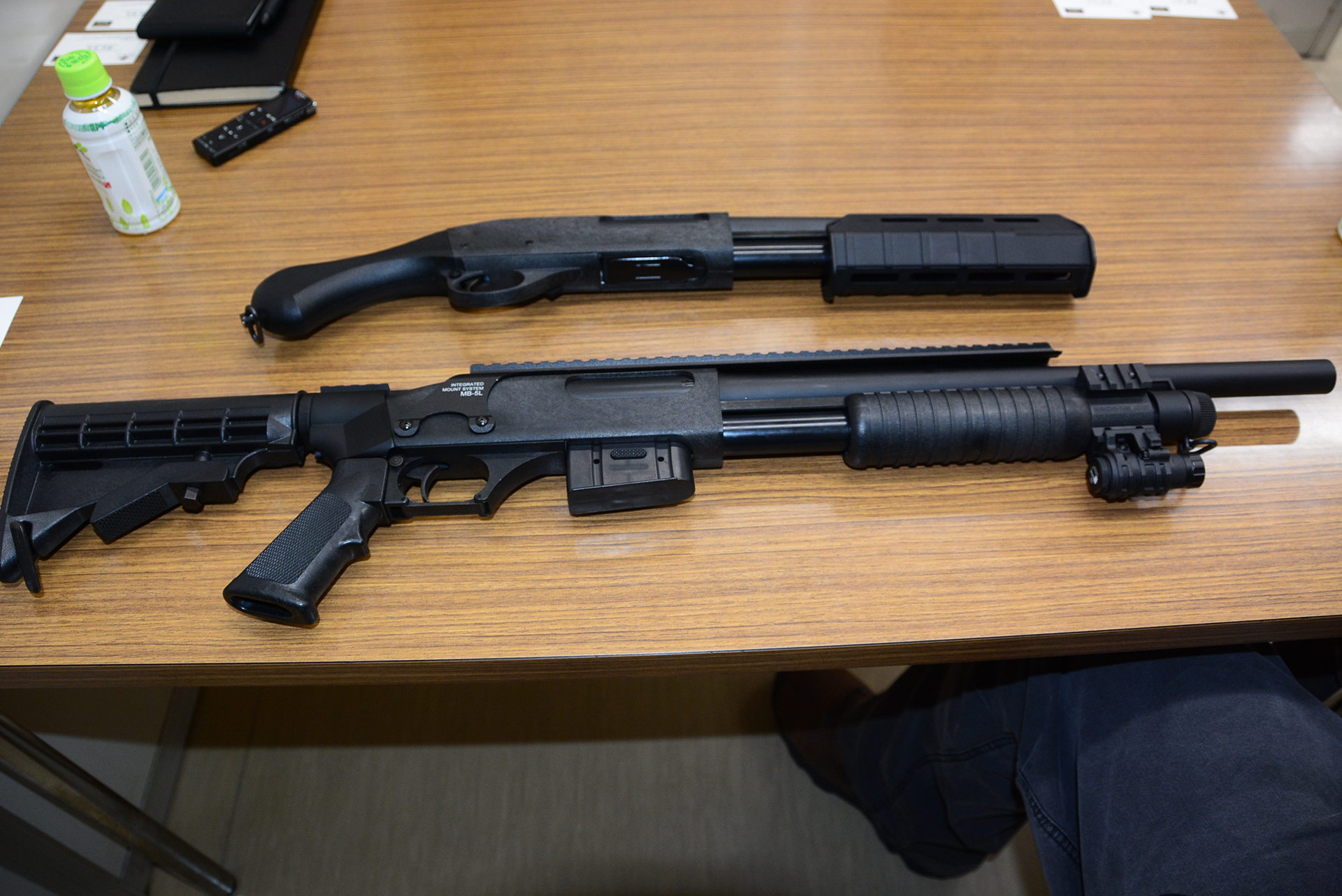 下は「CA870」シリーズに様々なカスタムパーツをつけたもの。ベースは同じだが全く雰囲気が異なる