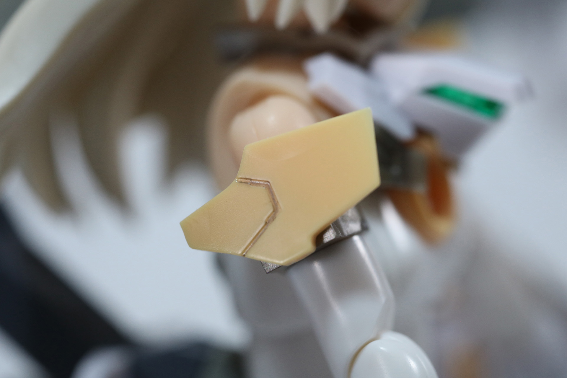 肩部の装甲パーツ