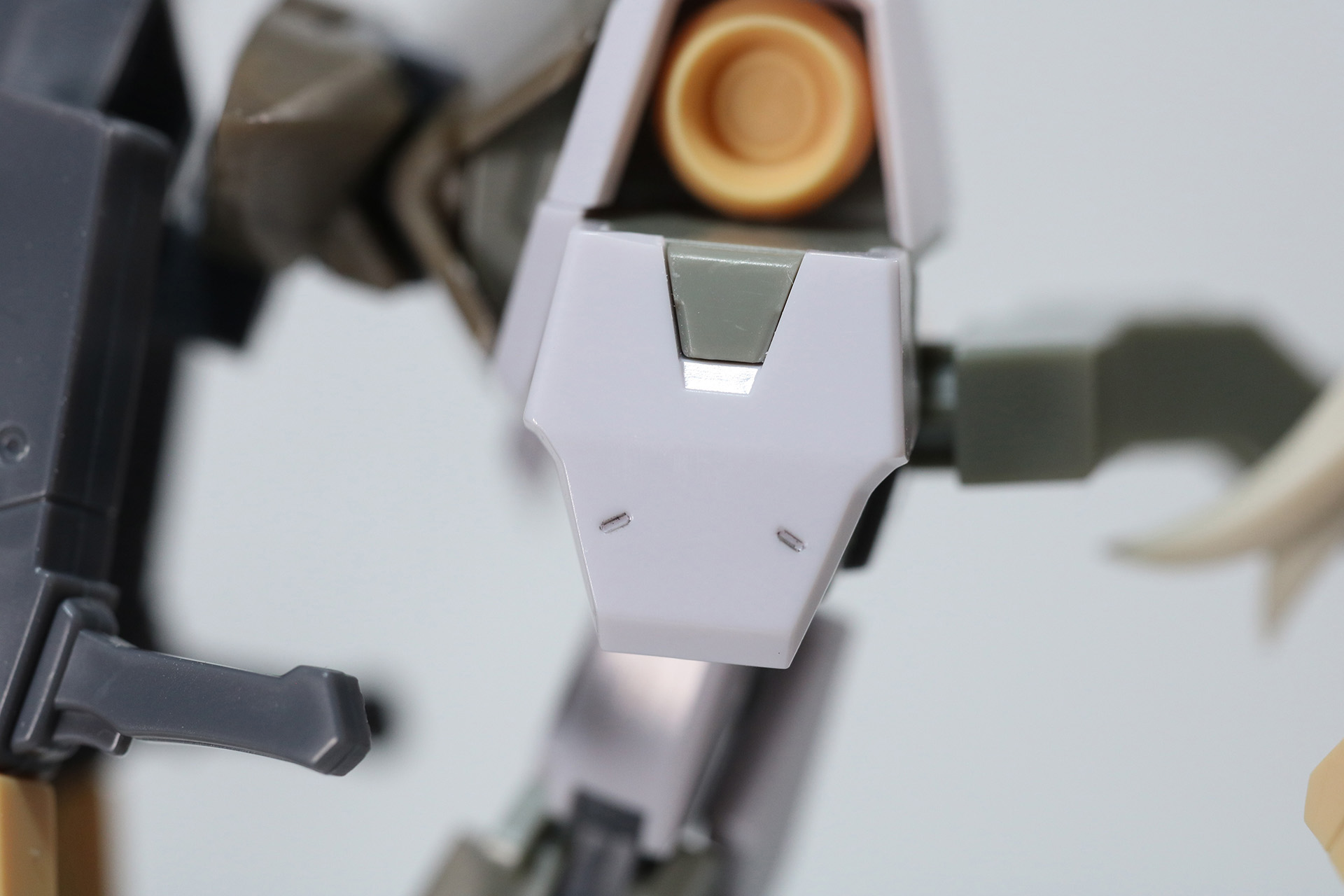 サブアームの肩部