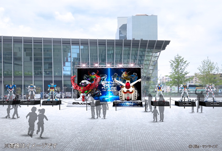 「ガンプラ 1/1 ガンダムヘッド」「ガンプラ1/1 GQuuuuuuX（ジークアクス）ヘッド」などの展示