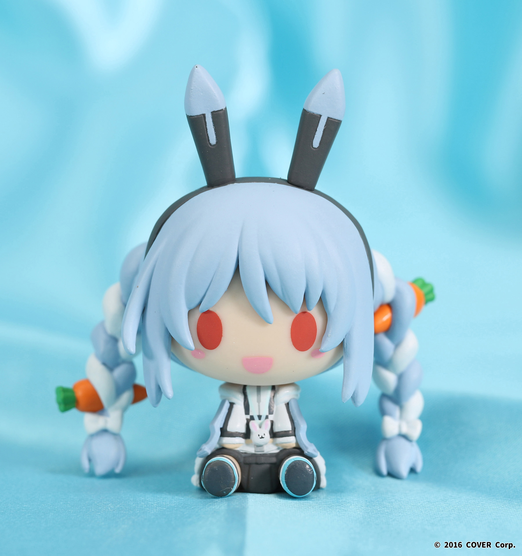 兎田ぺこらさんのちょこのっこフィギュア