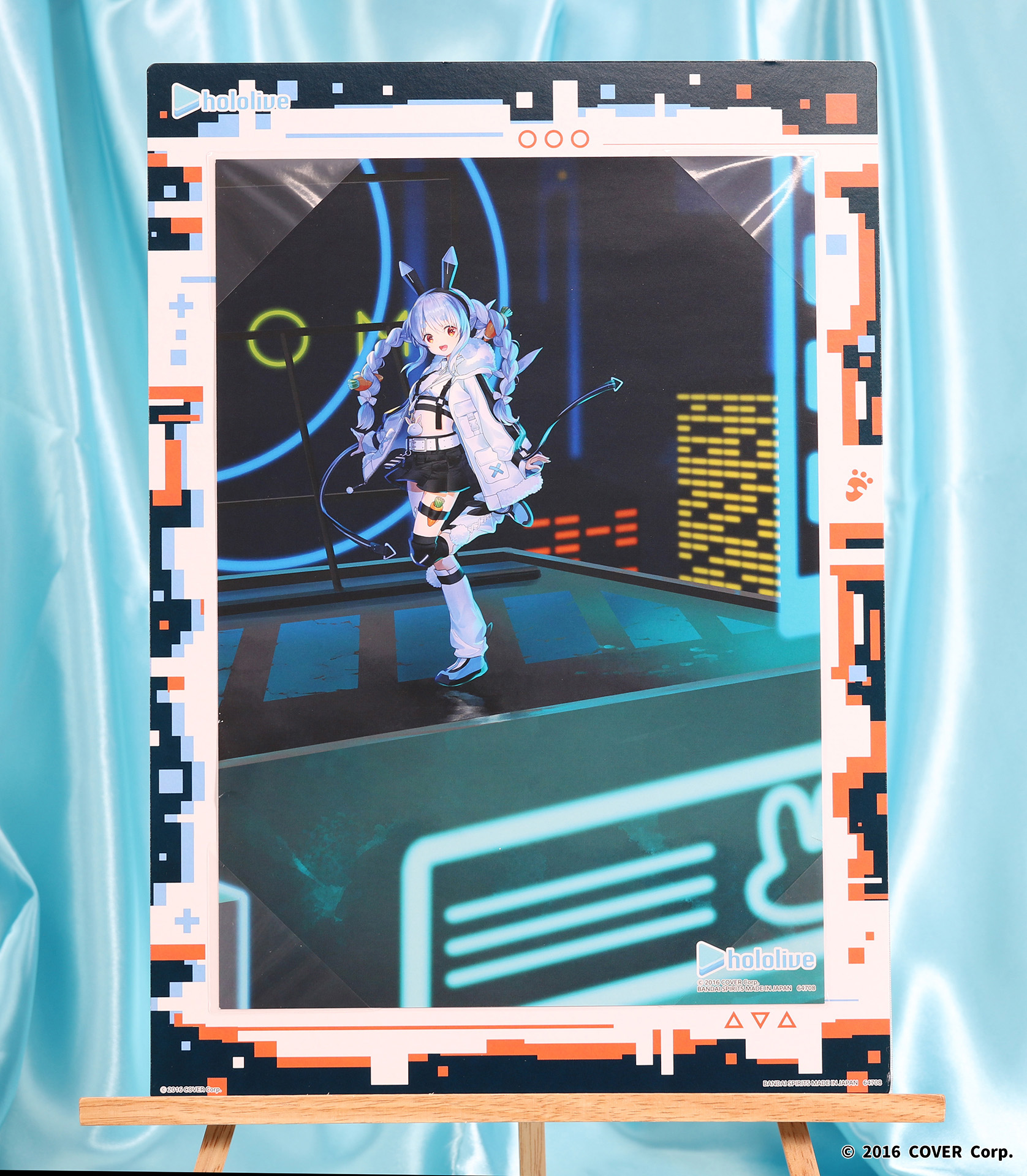 ネオン背景を使用した兎田ぺこらさんのビジュアルボード