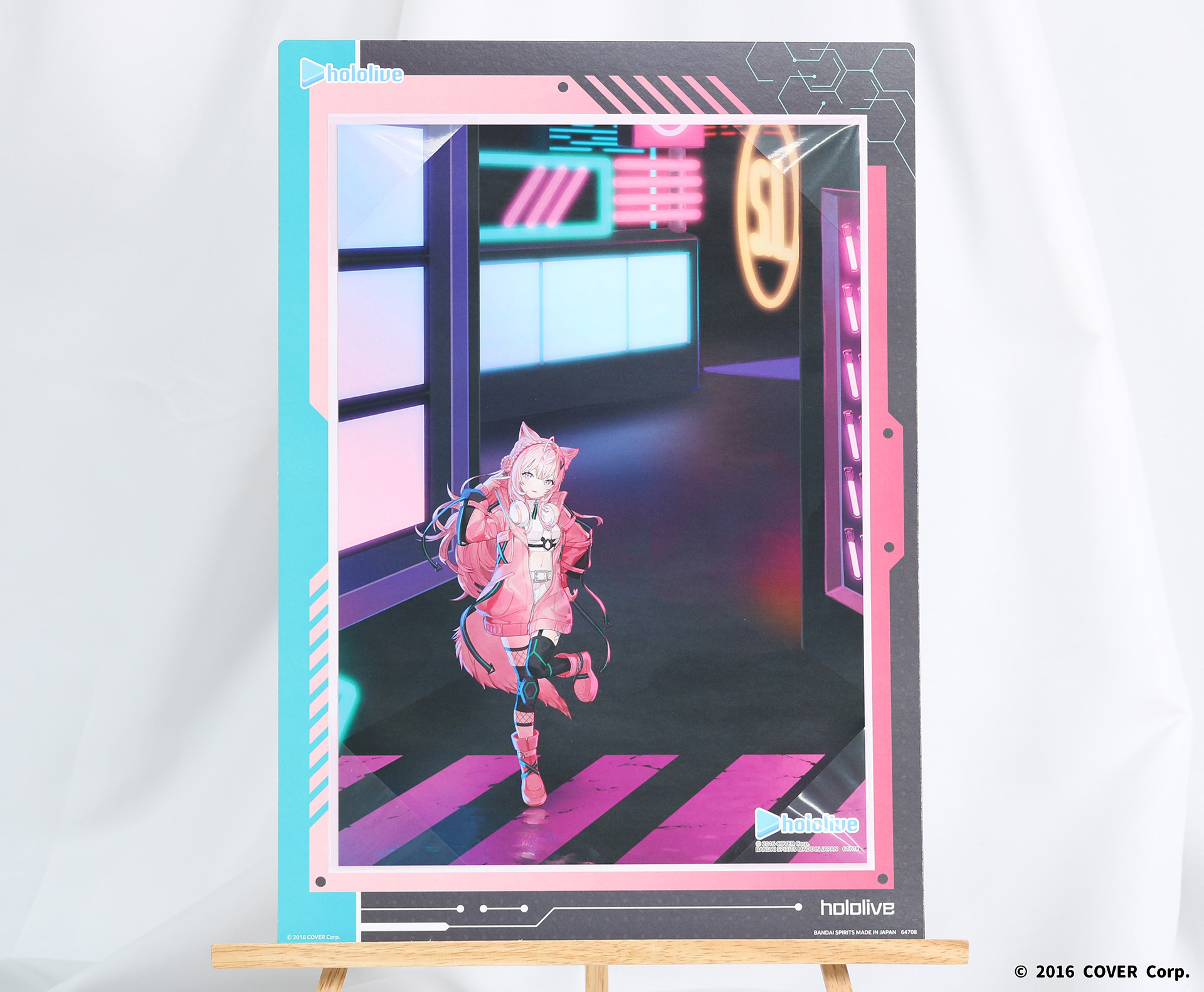 ネオン背景を使用した博衣こよりさんのビジュアルボード