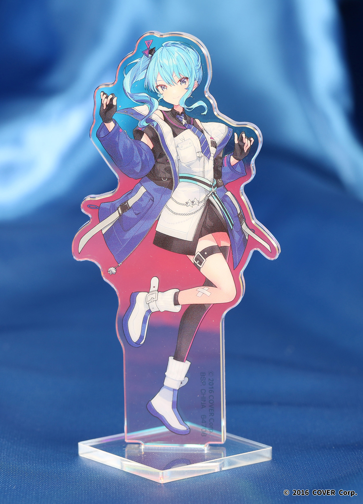 兎田ぺこらさんのオーロラアクリルスタンド