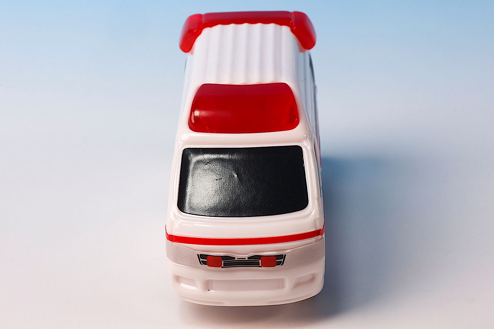 救急車らしいフォルムだ