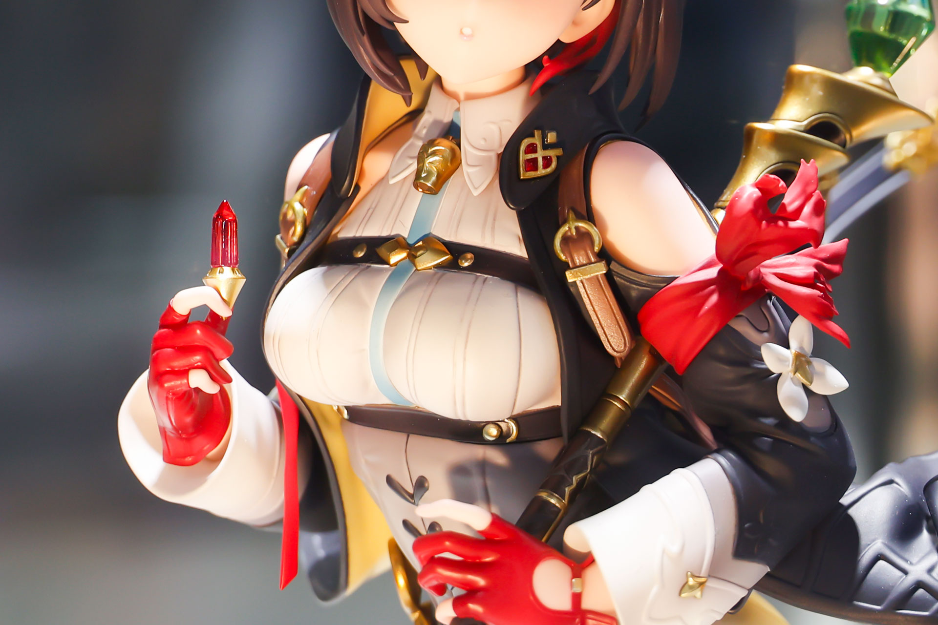 公式で描かれていた立ち姿そのままのスタイルだ